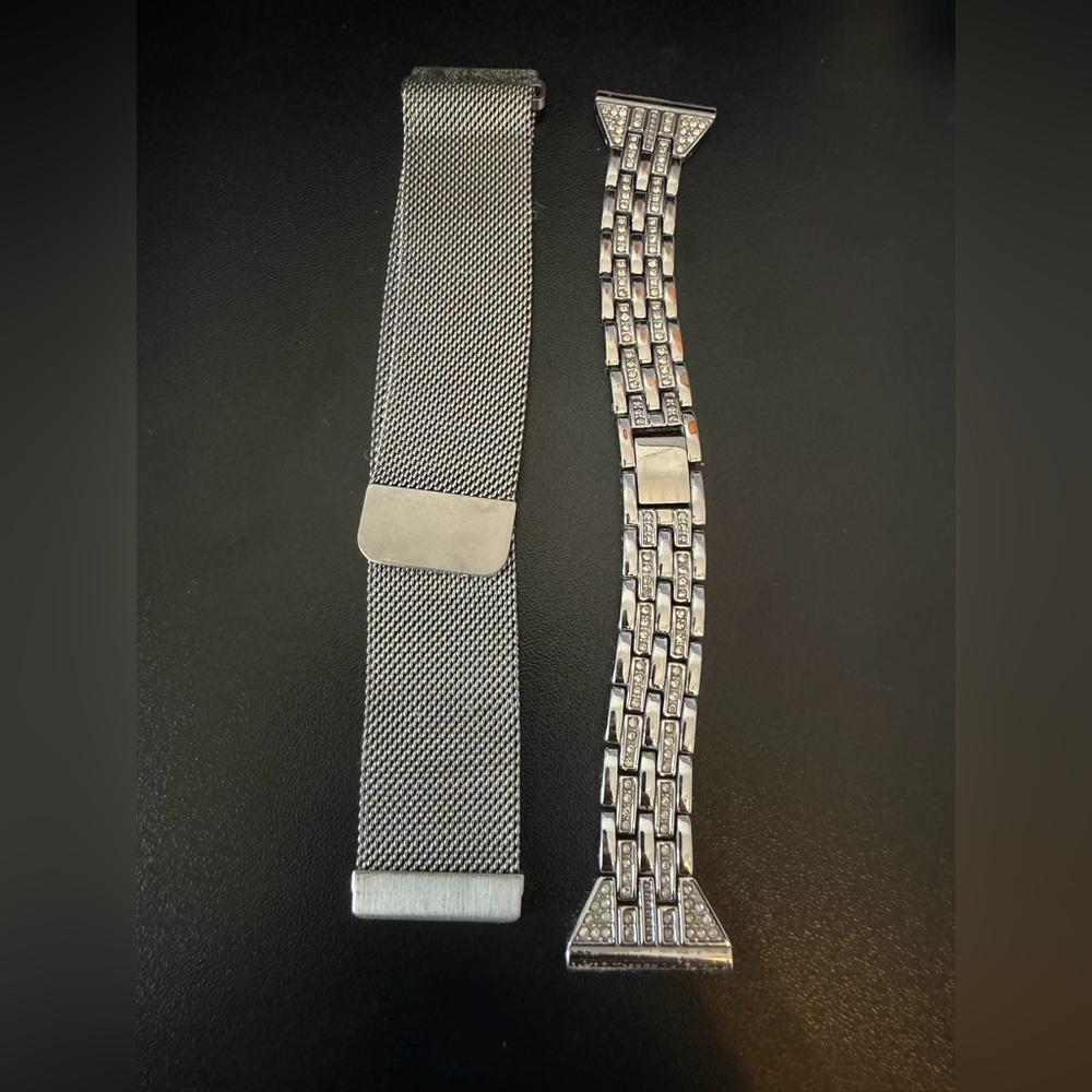 Silver bands for FitBit Versa/Versa2/Versa Lite/Sense
